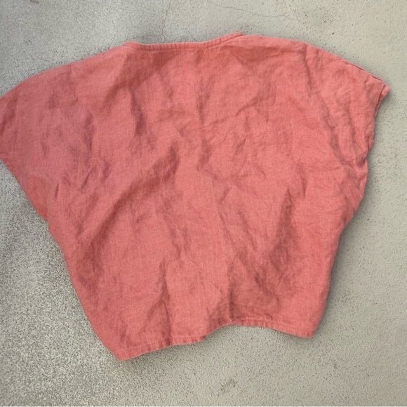 Love and Confuse 100% Lenin Size Small Short sleeve front tie - Picture 4 of 10